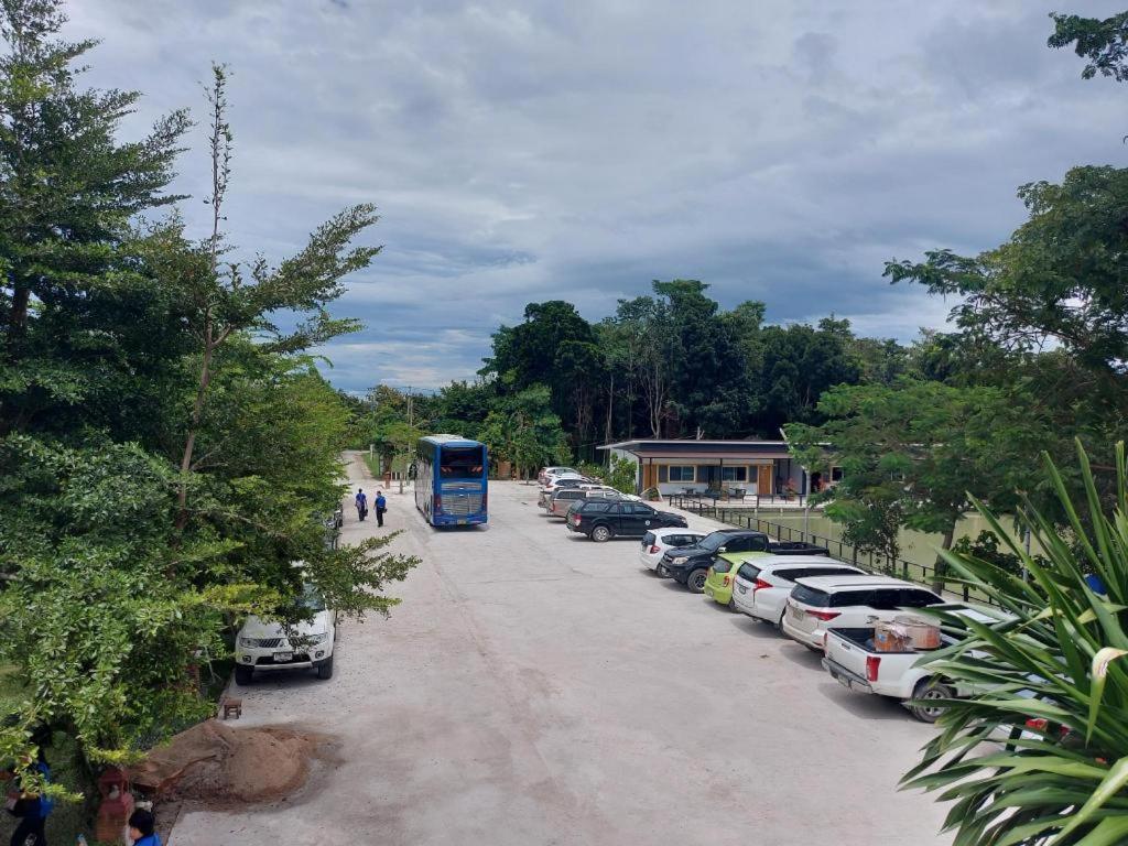 Ban Naam Resort Mae Sai Bagian luar foto